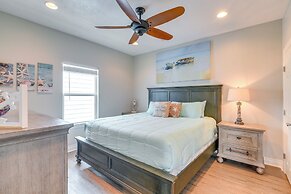 Modern Crystal Beach Escape - 225 Feet to Shore!