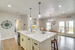 Modern Crystal Beach Escape - 225 Feet to Shore!