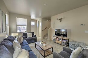 Centrally Located Flagstaff Vacation Home w/ Patio