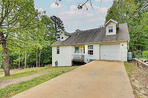 Peaceful Rogers Home Near Beaver Lake!