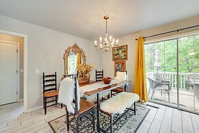 Peaceful Rogers Home Near Beaver Lake!