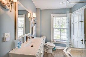 15 Mi to Gloucester: Waterfront Mathews Home!