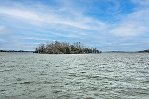 Spacious Lakefront Home w/ Fire Pit & Fun Barn!