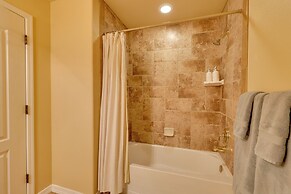 Step-free Bullhead City Condo w/ Balcony!