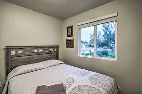 1 Mi to Winery: Clifton Escape w/ Grill & Yard!