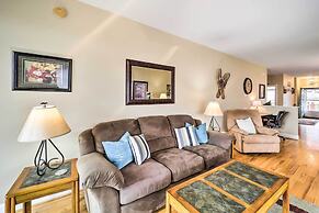 Walkable Condo w/ Scenic View in Beech Mountain!