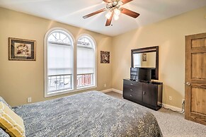 Walkable Condo w/ Scenic View in Beech Mountain!