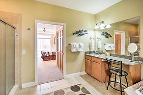 Walkable Condo w/ Scenic View in Beech Mountain!