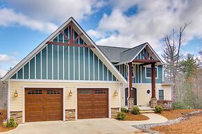 Stunning Nebo Lake House w/ Deck & Views!