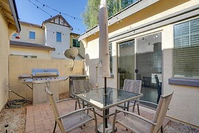 Bright Goodyear Home: Community Pool, Hot Tub