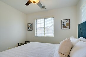 Bright Goodyear Home: Community Pool, Hot Tub