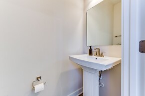 Updated Charlotte Vacation Rental 4 Mi to Downtown