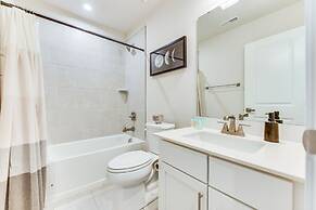 Updated Charlotte Vacation Rental 4 Mi to Downtown