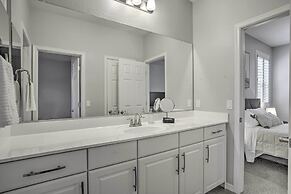 Spacious & Modern Surprise Home w/ Pool!