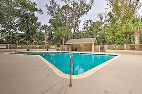 Golf Course Views & Beach Access: Shipyard Villa