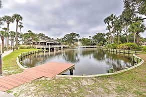 Golf Course Views & Beach Access: Shipyard Villa