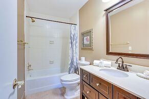 Golf Course Views & Beach Access: Shipyard Villa