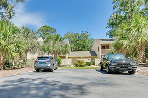 Golf Course Views & Beach Access: Shipyard Villa