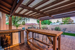 Pet-friendly Glendale Home w/ Pool & Putting Green