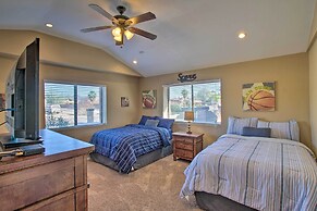 Pet-friendly Glendale Home w/ Pool & Putting Green