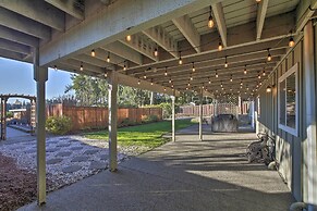 Stunning Kent Lake House w/ Private Dock!