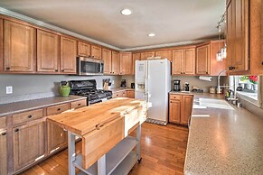 Stunning Kent Lake House w/ Private Dock!