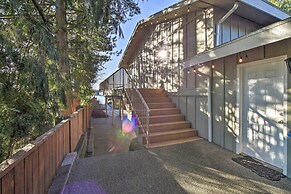 Stunning Kent Lake House w/ Private Dock!