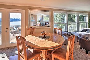 Stunning Kent Lake House w/ Private Dock!