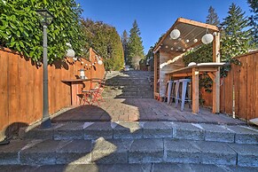 Stunning Kent Lake House w/ Private Dock!