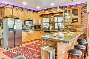 Riverfront Lake Lure Lodge w/ Deck on 13 Acres