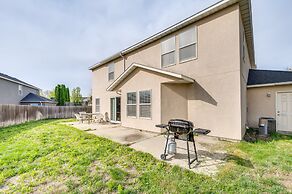 Ideally Located Nampa Home w/ Office Area & Patio!