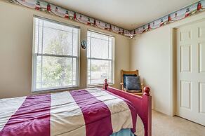 Ideally Located Nampa Home w/ Office Area & Patio!