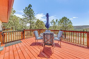 Charming Ruidoso House w/ Deck & Mountain Views!