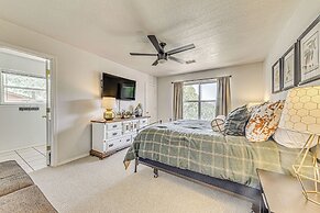 Charming Ruidoso House w/ Deck & Mountain Views!