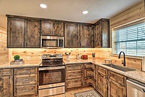 Greers Ferry Home on 40 Acres 1/4 Mi to Lake!