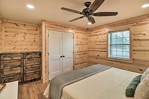 Greers Ferry Home on 40 Acres 1/4 Mi to Lake!