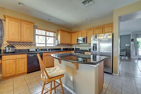 8 Mi to Sports Complex: Peoria Home w/ Hot Tub!