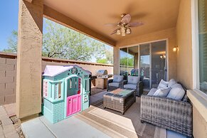 8 Mi to Sports Complex: Peoria Home w/ Hot Tub!