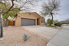 8 Mi to Sports Complex: Peoria Home w/ Hot Tub!