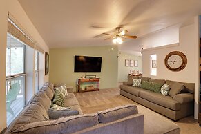 Overgaard Family Retreat w/ Fire Pit & Grill!