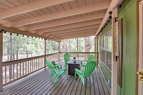 Overgaard Family Retreat w/ Fire Pit & Grill!