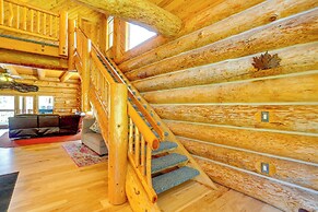 Deck, Grill & River Access: California Escape!