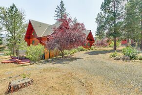 Deck, Grill & River Access: California Escape!
