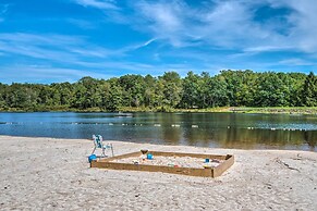 Mtn Getaway w/ Indoor Hot Tub, Golfers Welcome!