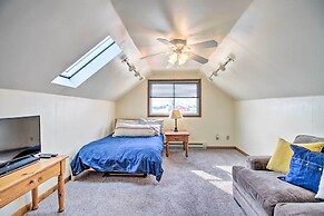 Aurora Outdoorsy Getaway w/ Deck & Grill!