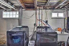 Aurora Outdoorsy Getaway w/ Deck & Grill!