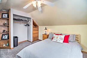 Aurora Outdoorsy Getaway w/ Deck & Grill!