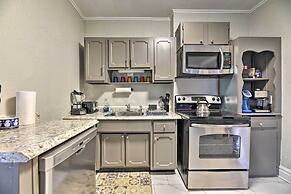 Niagara Falls Townhome: Near Wineries!