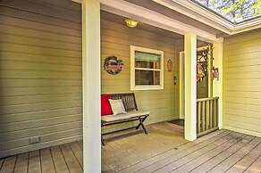 Creekside Payson Cabin w/ Deck - Near Hiking!
