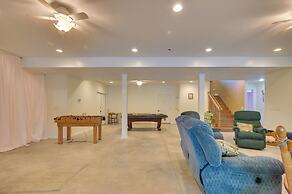 Family-friendly Retreat w/ Deck in Cassville!